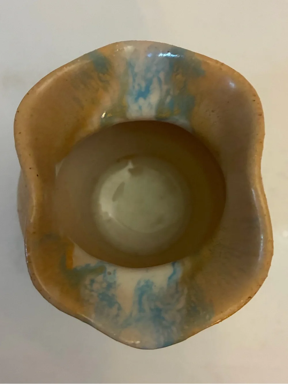 Vintage Stoneware Art Pottery Vase Ruffled Rim Blue Tan Drip Glaze MCM 4”